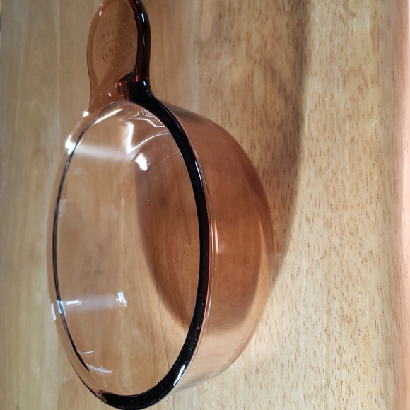 Vintage Visions 2 Heat & Eat Amber Corning Pyrex bowls 1 Lid - Picture 5 of 10